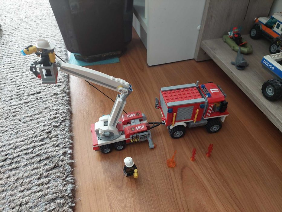 Lego 60111 fire utility truck set