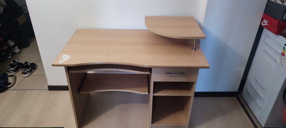 ! OFERTĂ ! Birou de cameră.