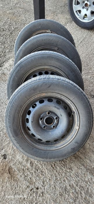 Продам диски с резиной