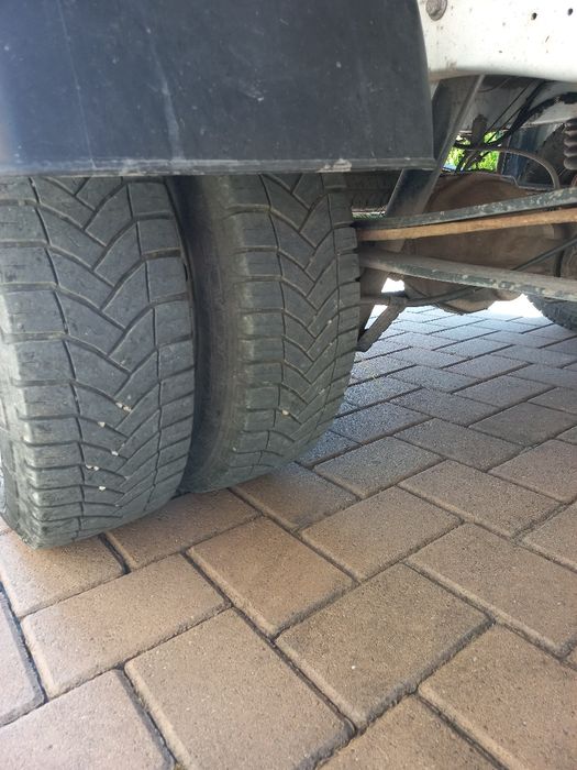 Vând Ford tranzit Basculabil