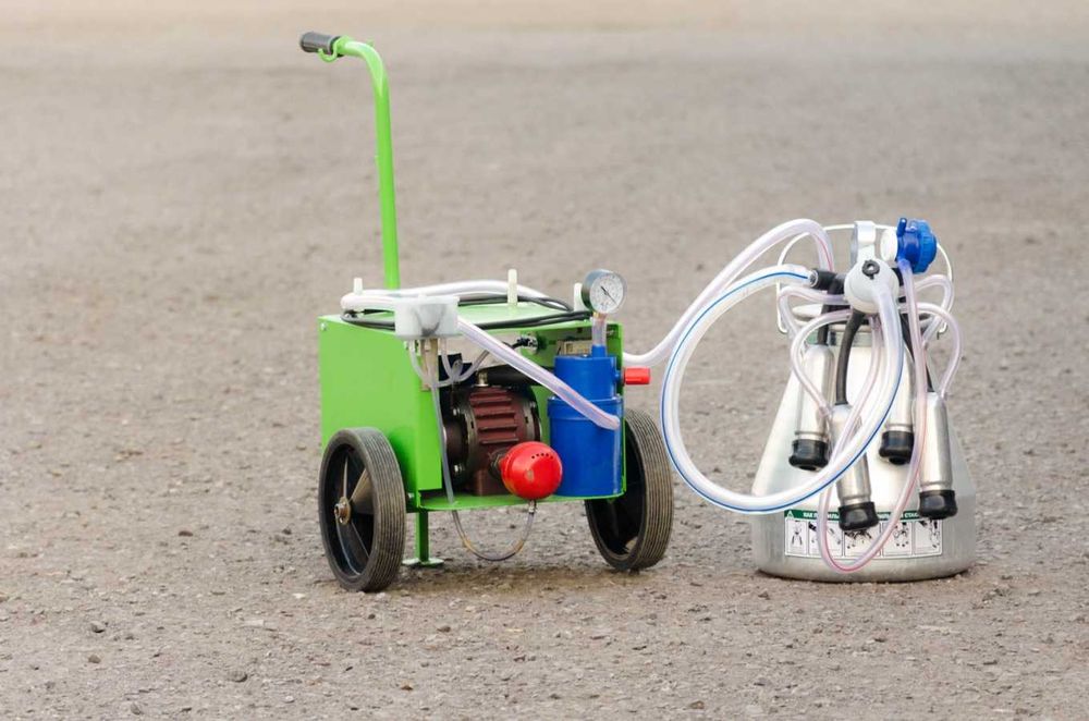 Доильный аппарат для коров АИД-2