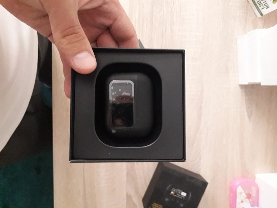 Qora ekranli AirPods pro kafolati bilan seaftili varianti