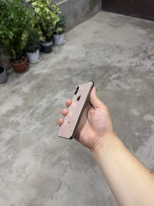 Iphone xs ideal gold