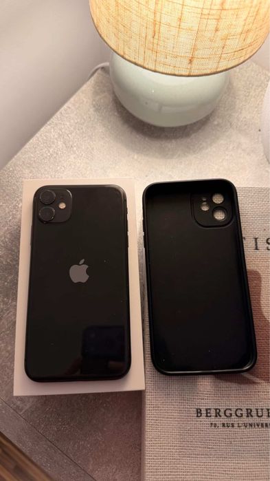 Vand iphone 11 / 64 GB