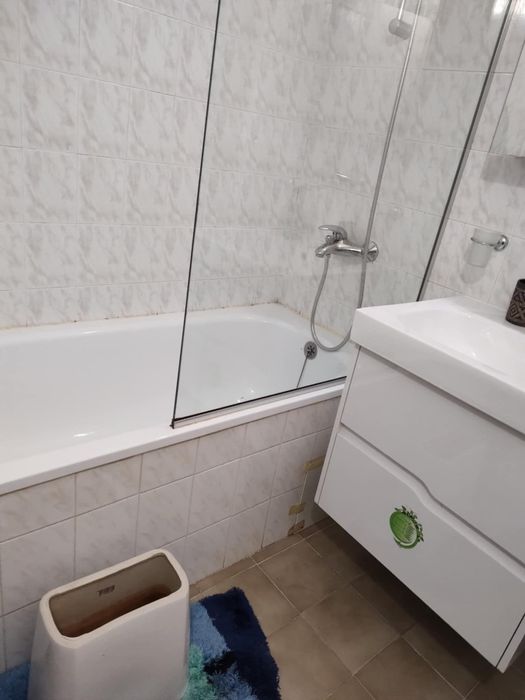 Тристаен апартамент под наем в центъра на София, 2212753