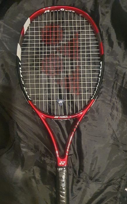 Тенис ракета (нова) YONEX