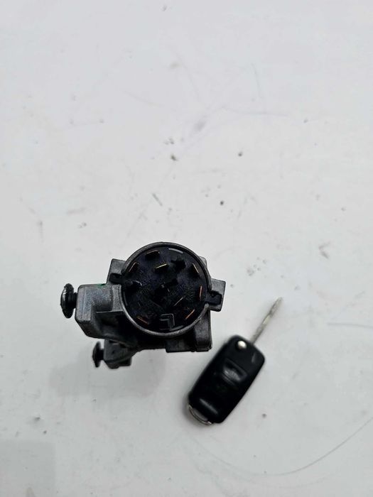 contact + cheie volkswagen polo 9n3 / seat ibiza / skoda fabia