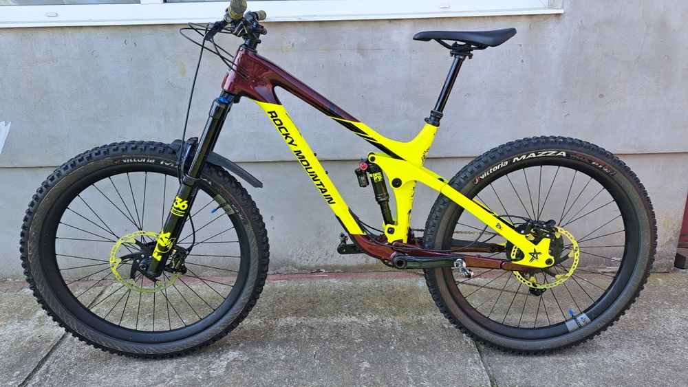 Enduro full suspension Rocky Mountain