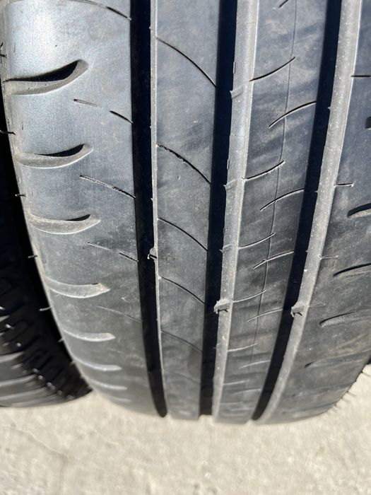 2 бр. летни гуми 185/65/15 Michelin 4,5-5 mm DOT 1517