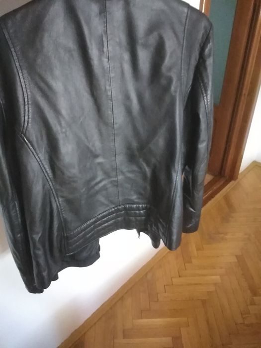 Jachete  de piele!
