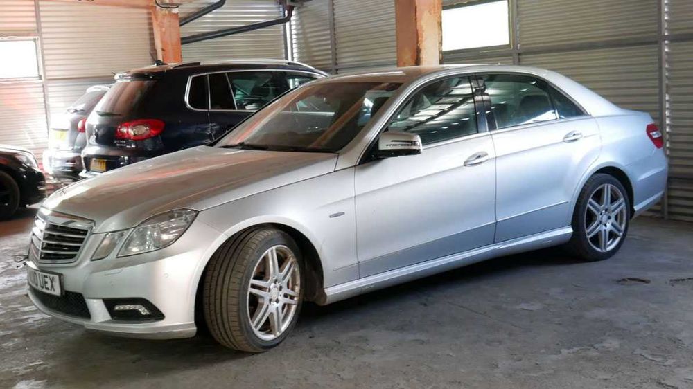 Mercedes-Benz E-Class (W212)  НА ЧАСТИ В ОПИСАНИЕТО