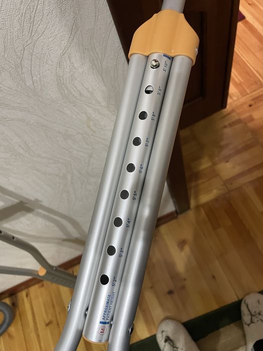 Костыли, балдак,