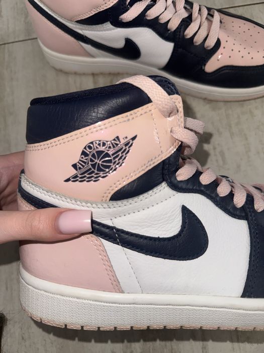 Air Jordan 1 OG Atmosphere Retro High  (Bubble Gum)