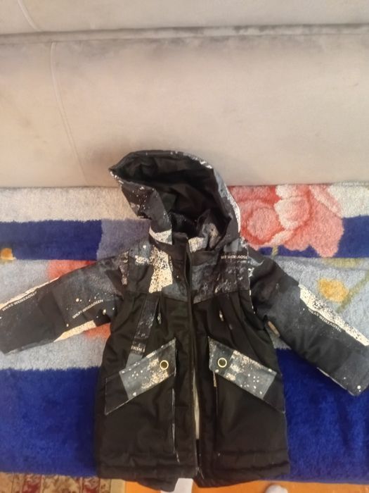 Продам куртку весна- осень