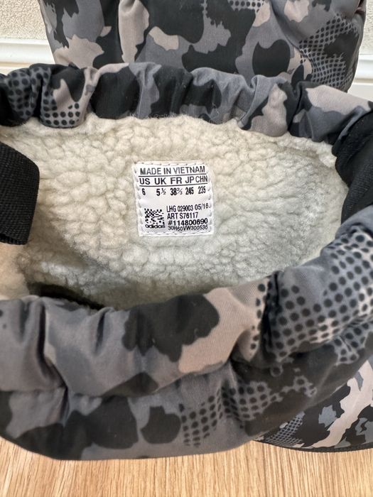 Утепленные сапоги Адидас