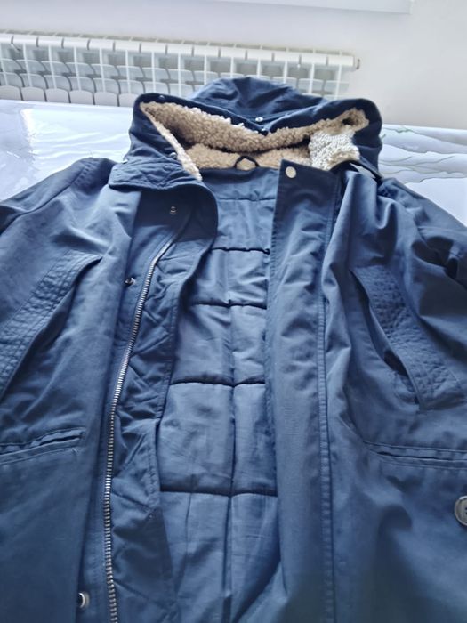 Курткы сатам  жағдай жақсы