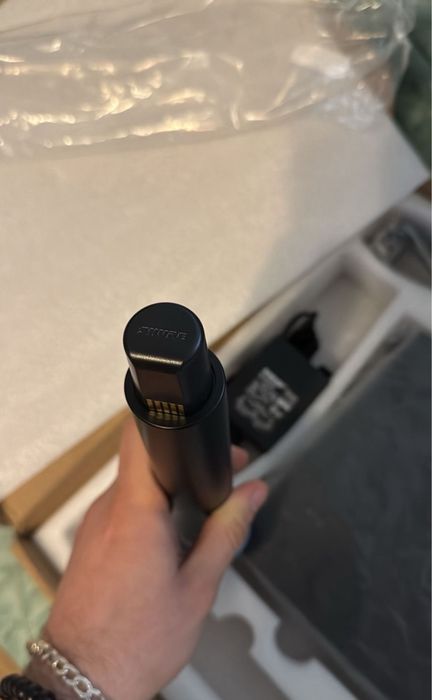 Shure QLX-D capsula BETA 58a, microfon wireless fara distorsiuni, 100M