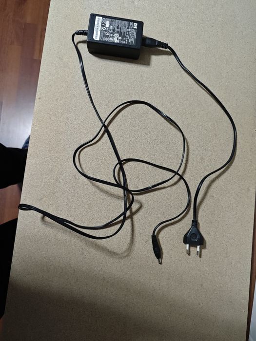 Провод питания для ноутбука