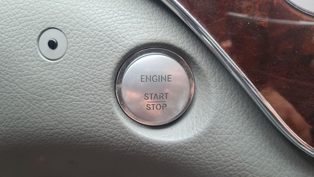 Mercedes W221 S500 388кс 4Matic Keyless Nightvision НА ЧАСТИ!