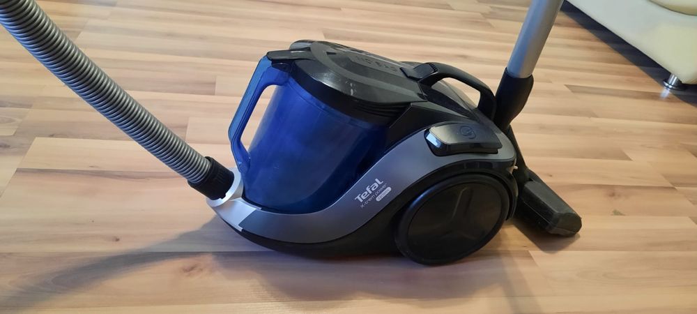 Пылесос Tefal в идеальном состоянии