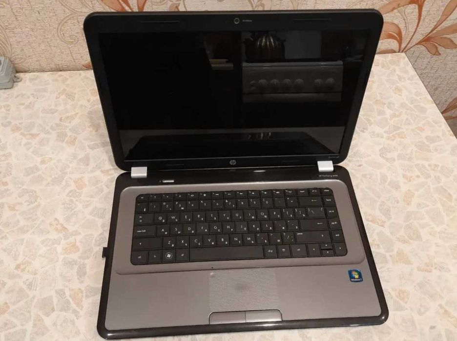 Продам ноутбук HP ( 12GB RAM / 120GB SSD / 500GB HDD )