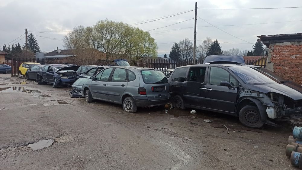 Голямо разнообразие от коли за авто части