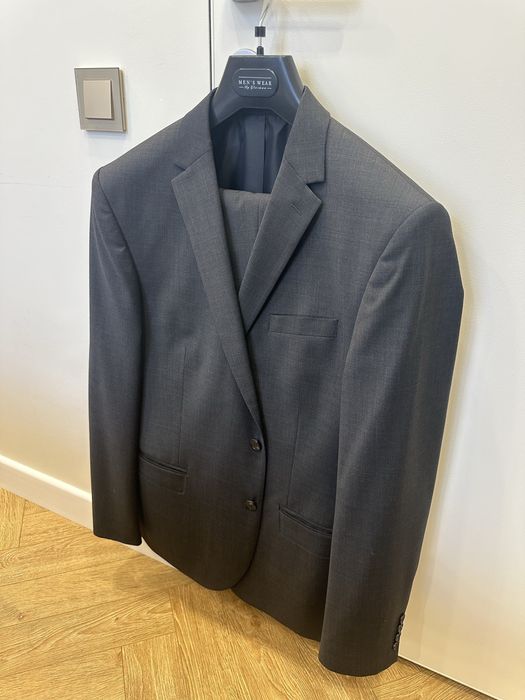 Костюм серая