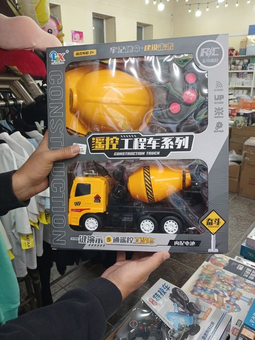 Игрушки / Ойыншықар