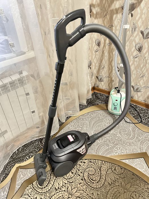 LG пылесос, хорошое состояние