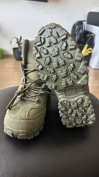 Зимни обувки тип  Кубинки 43