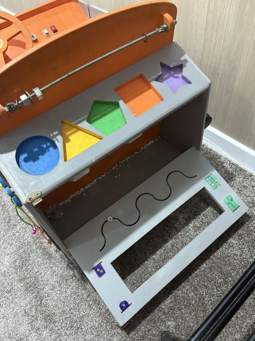 Детский бизиборд