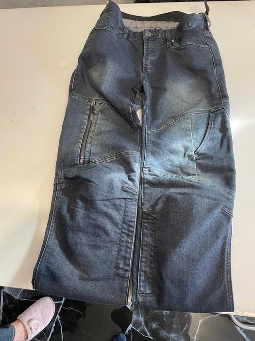 Vind doua geci moto de dama si o pereche de blugi moto dama