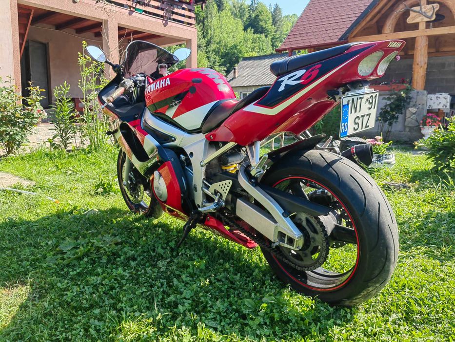 Yamaha R6 - 2002
