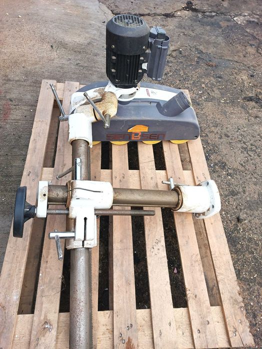 Avans mecanic pt tamplarie freza sau abrich