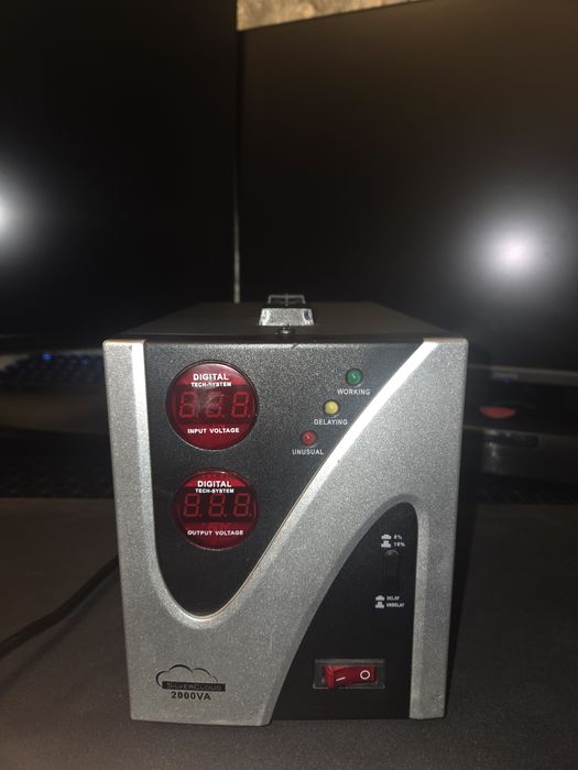 Stabilizator de tensiune SilverCloud, 2000VA, 1200W