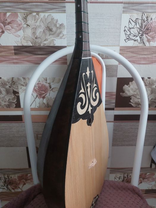 Концертная  домбыра 48 см