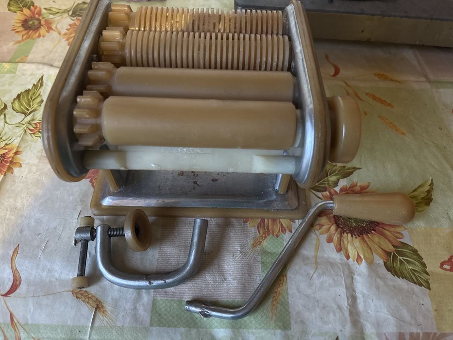 Прлдам лапшерезку