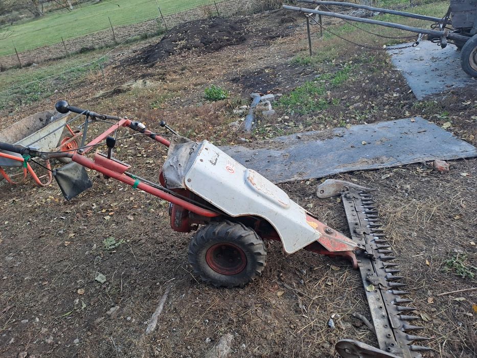 Cositoare cheoslovacă cu lama de 1.2m