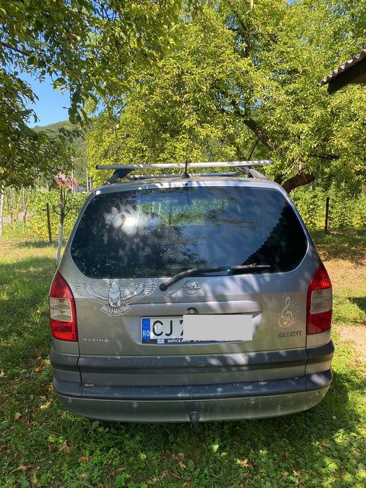 Vând Opel Zafira 2.0 DTI – 101 CP – 7 locuri
