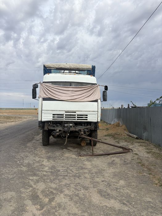 Продам камаз без двигителя