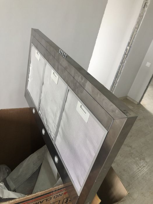 Вытяжка 90см ZIFFLER