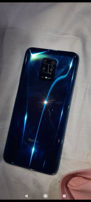 Redmi Note s в идеальном состоянии -экран без царапин