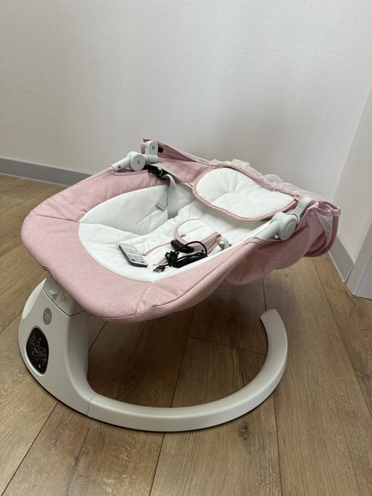 Шезлонг- электрокачеля с музыкой