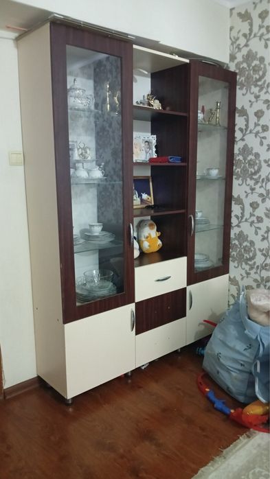 Продам стенку дешево