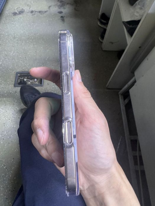 Продам iphone 16 pro в идеальном состояний