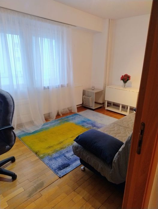 De închiriat apartament modern 4 camere ,zona Tei ,fac de constructii