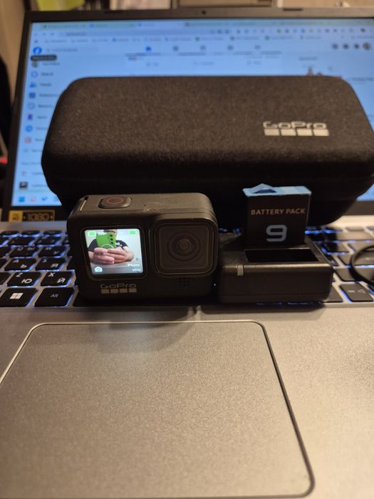 Екшън Камера Go Pro 9 с 3 батерии и кейс