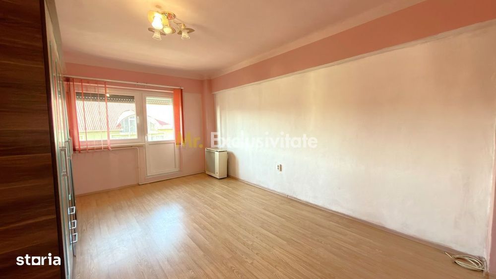 Apartament 2 camere Etaj III Carei-Calea Mihai Viteazul Nr.19, Vizavi — fotografia 3