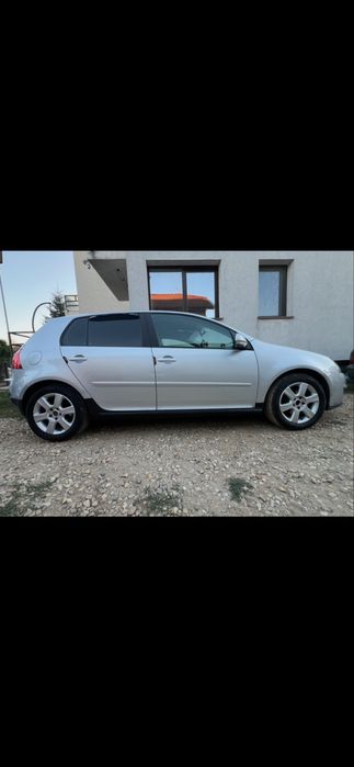 Golf 5/1.9 Tdi/2008/ 1500€