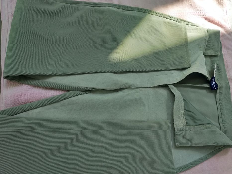 Детские штанишки, в отличном состоянии.Привезли с америки.